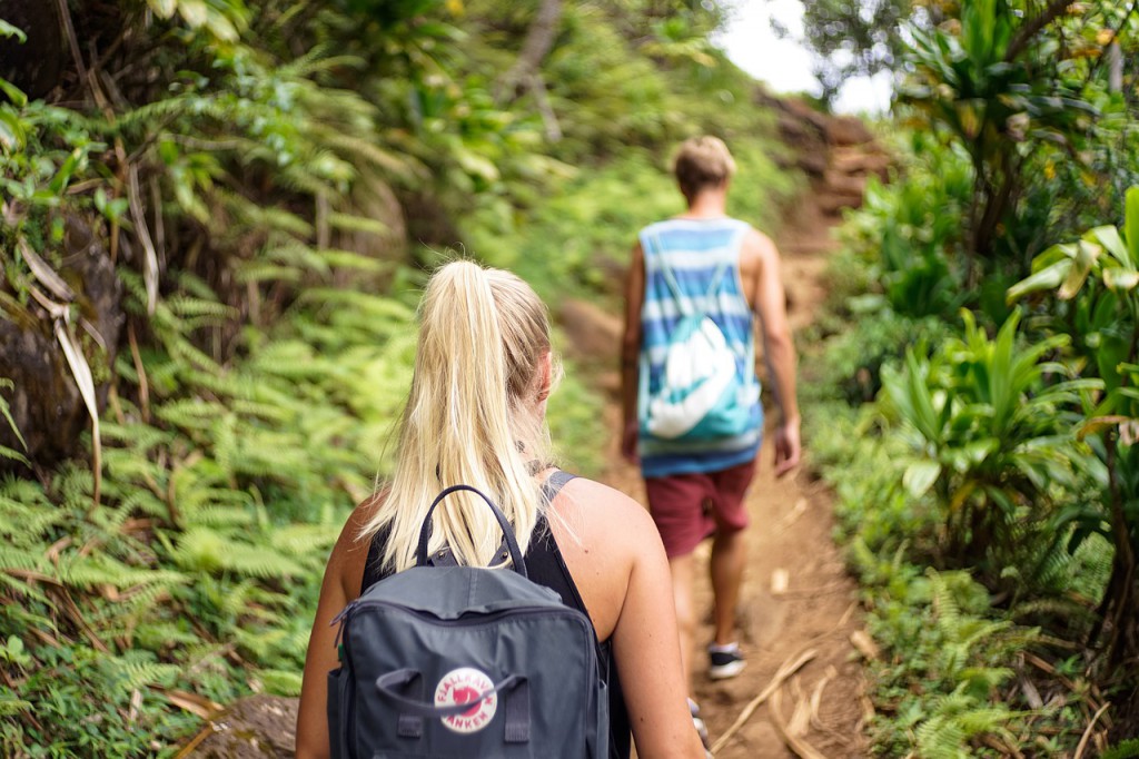 Trekking- und Campingtouren